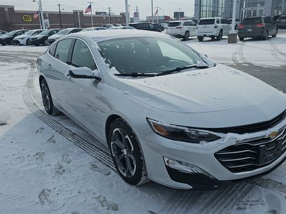 Used 2022 Chevrolet Malibu LT