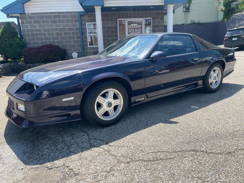 Used 1992 Chevrolet Camaro RS RWD image 2