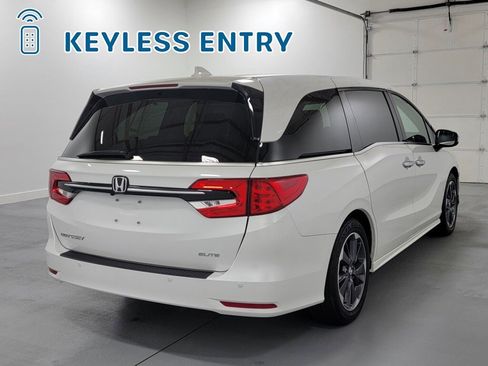 Used 2022 Honda Odyssey Elite image 9