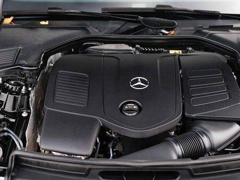 Used 2026 Mercedes-Benz C 300 4MATIC Sedan image 39