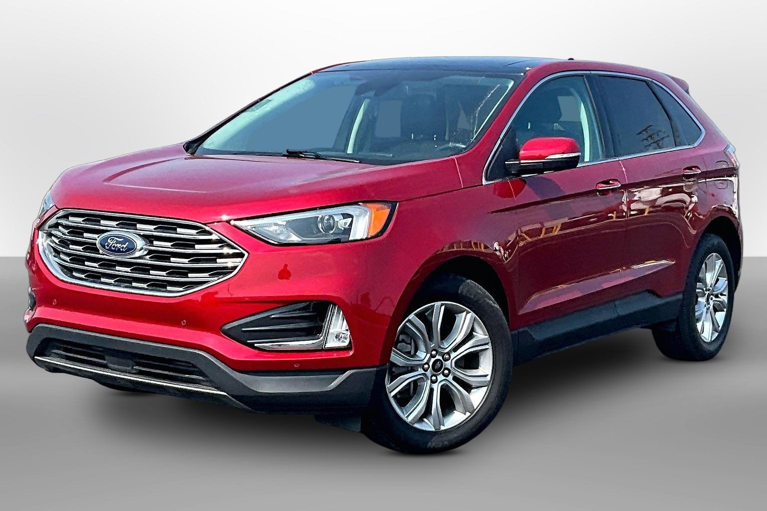 Certified 2023 Ford Edge Titanium AWD/4WD image 13