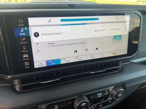 New 2026 Jeep Gladiator Rubicon w/ Safety Group image 13