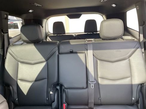 Used 2025 Cadillac XT6 Luxury w/ LPO, Floor Liner Package image 42