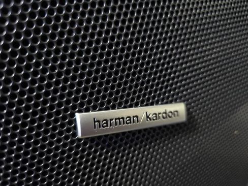 Used 2023 Subaru Forester Limited image 18