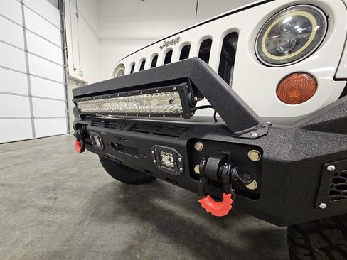 Used 2009 Jeep Wrangler Unlimited X AWD/4WD image 12
