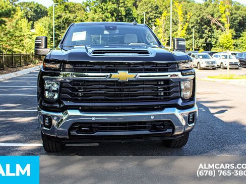 Used 2025 Chevrolet Silverado 3500 LT w/ Safety Package AWD/4WD image 9