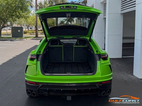 Used 2021 Lamborghini Urus AWD/4WD image 43