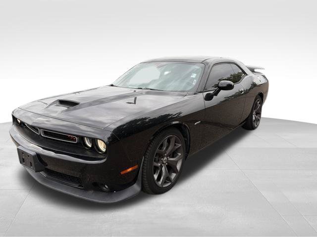 Used 2019 Dodge Challenger R/T RWD image 4