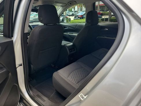 Used 2021 Chevrolet Equinox LT FWD image 9