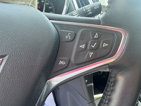 Used 2018 Chevrolet Equinox Premier AWD/4WD image 21