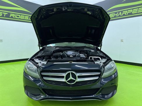 Used 2018 Mercedes-Benz C 300 Sedan w/ Premium Package image 4