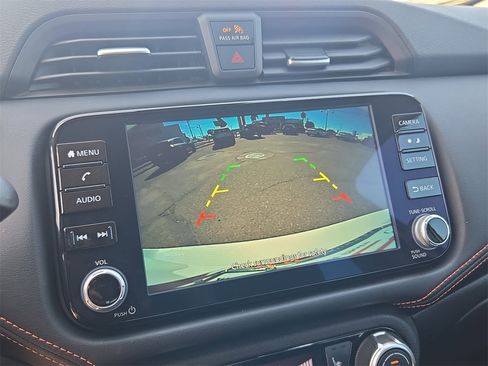 Used 2025 Nissan Versa SR w/ Trunk Package image 22