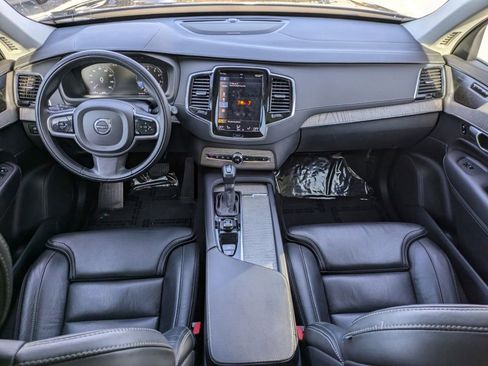 Certified 2022 Volvo XC90 T6 Inscription w/ Climate Package image 16