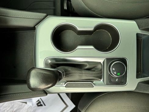 Used 2020 Chevrolet Blazer LT image 24