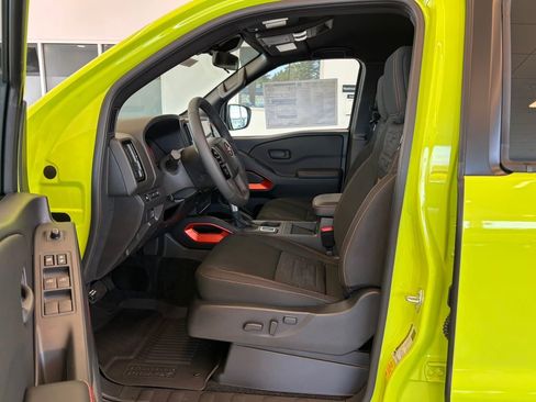 New 2026 Nissan Frontier PRO-4X w/ Pro-4x Convenience Package image 14