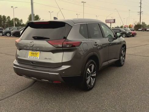 Used 2026 Nissan Rogue SL AWD/4WD image 8