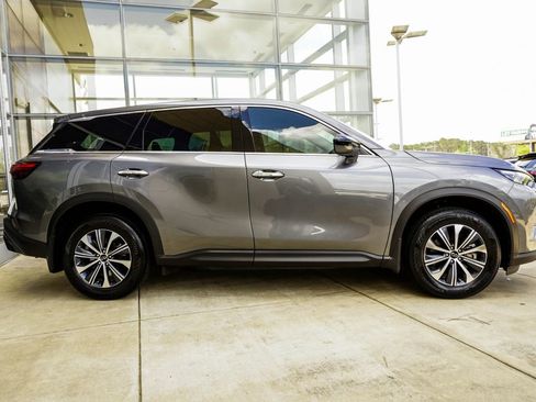 Used 2025 INFINITI QX60 Pure w/ Cargo Package image 6