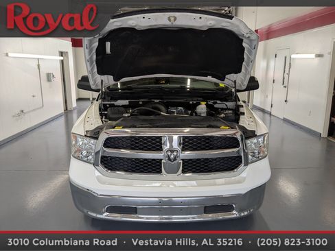 Used 2020 RAM 1500 Tradesman w/ Chrome Appearance Group RWD image 22