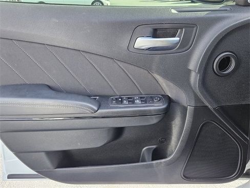 Used 2023 Dodge Charger R/T w/ Blacktop Package image 25