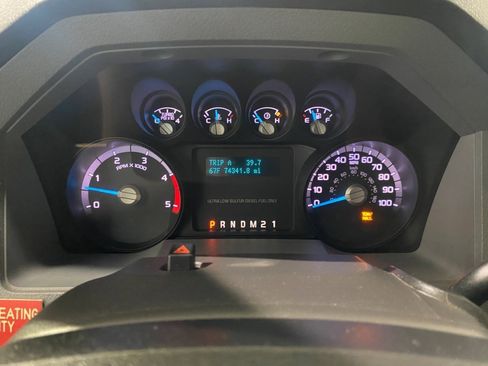 Used 2011 Ford F450 XL w/ PWR Equipment Group image 13