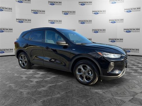 Used 2025 Ford Escape ST-Line image 7