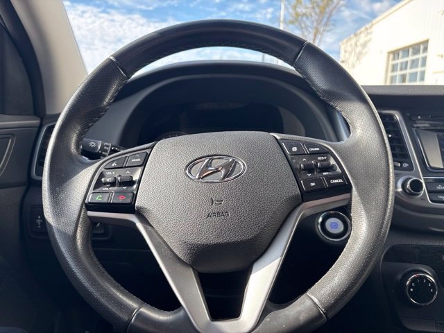 Used 2017 Hyundai Tucson Night AWD/4WD image 10