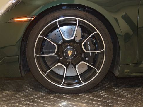 Certified 2025 Porsche 911 Turbo AWD/4WD image 11