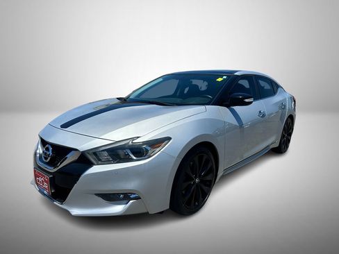 Used 2017 Nissan Maxima 3.5 SL FWD image 2