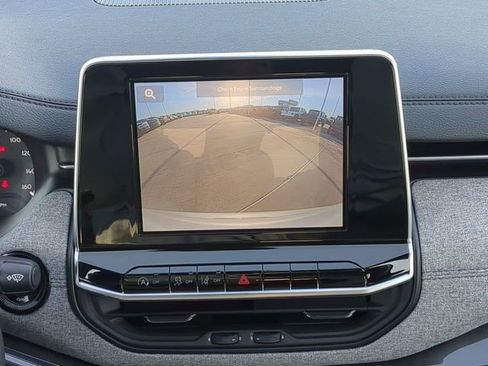 New 2026 Jeep Compass Latitude image 11