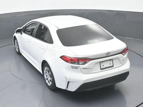 Used 2023 Toyota Corolla LE FWD image 41