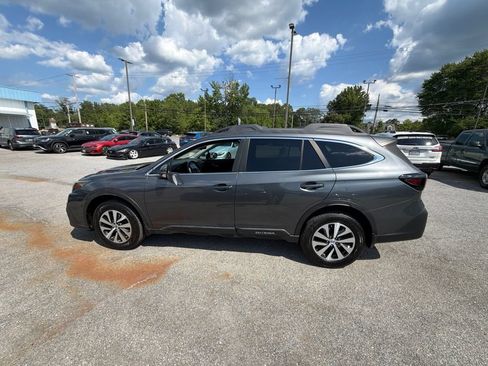 Used 2020 Subaru Outback Premium AWD/4WD image 8