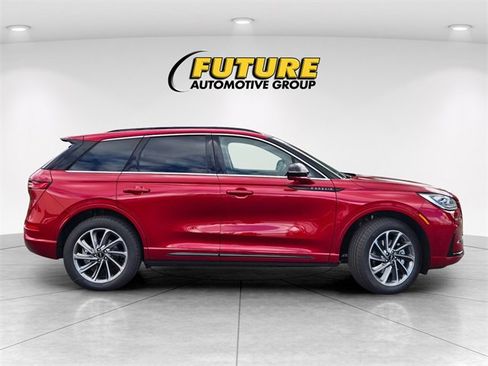 New 2025 Lincoln Corsair Grand Touring w/ Equipment Group 301A image 2