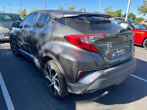 Used 2018 Toyota C-HR XLE FWD image 8