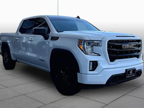 Used 2020 GMC Sierra 1500 Elevation RWD image 3