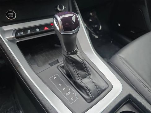 Used 2024 Audi Q3 2.0T Premium Plus w/ Premium Plus Package image 14