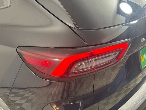 Used 2025 Ford Escape ST-Line image 36