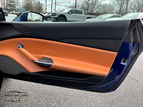 Used 2018 Ferrari 488 GTB image 19