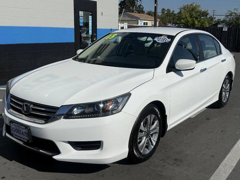 Used 2013 Honda Accord LX image 3