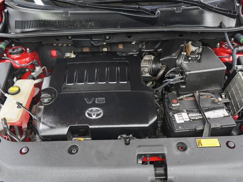 Used 2011 Toyota RAV4 Limited w/ Limited Extra Value Pkg FWD image 30