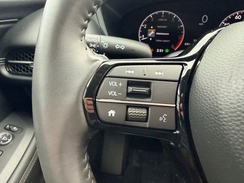 Used 2024 Honda HR-V EX-L image 32