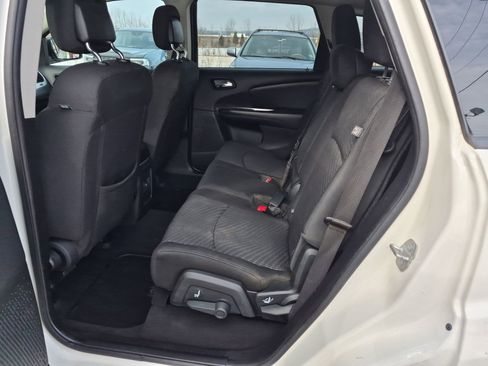 Used 2018 Dodge Journey SE w/ Connectivity Group image 21