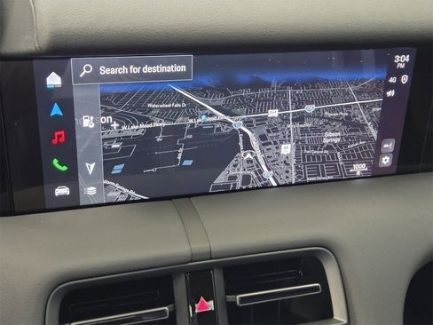 Used 2025 Porsche Taycan image 21