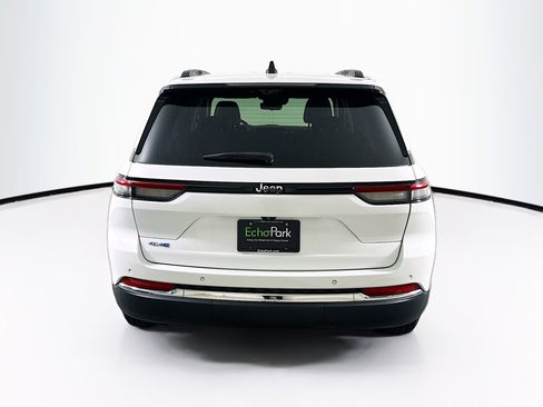 Used 2022 Jeep Grand Cherokee Limited 4xe w/ Luxury Tech Group II image 7