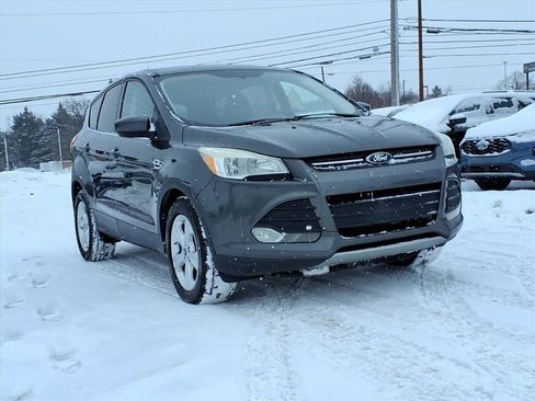 Used 2016 Ford Escape SE image 6