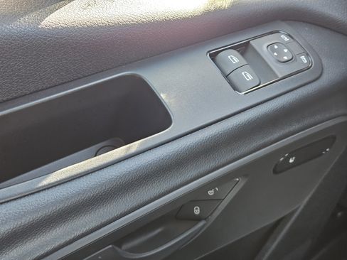 Used 2024 Mercedes-Benz Sprinter 3500 image 25