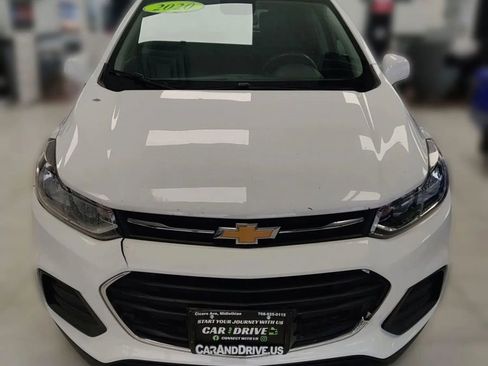 Used 2020 Chevrolet Trax LS w/ Tint and Cruise Package image 2