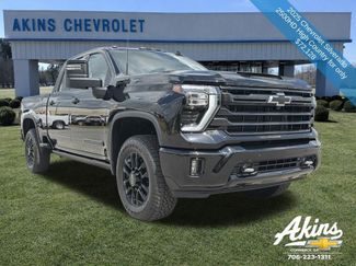 Certified 2025 Chevrolet Silverado 2500 High Country w/ Midnight Edition AWD/4WD video 3