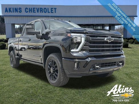 Certified 2025 Chevrolet Silverado 2500 High Country w/ Midnight Edition AWD/4WD image 3