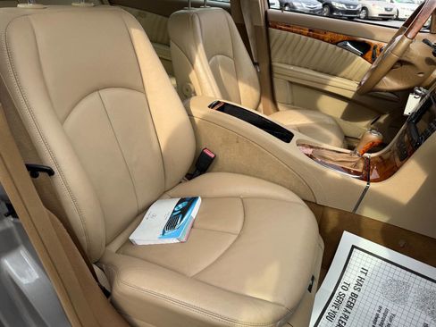 Used 2008 Mercedes-Benz E 320 BlueTEC Sedan image 30