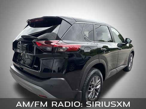 Used 2023 Nissan Rogue S AWD/4WD image 6
